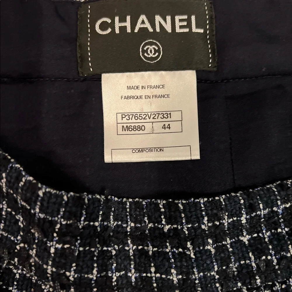 CHANEL PENCIL TWEED EMBELLISHED NAVY WHITE BLACK FRINGE SKIRT size 44/ no offers